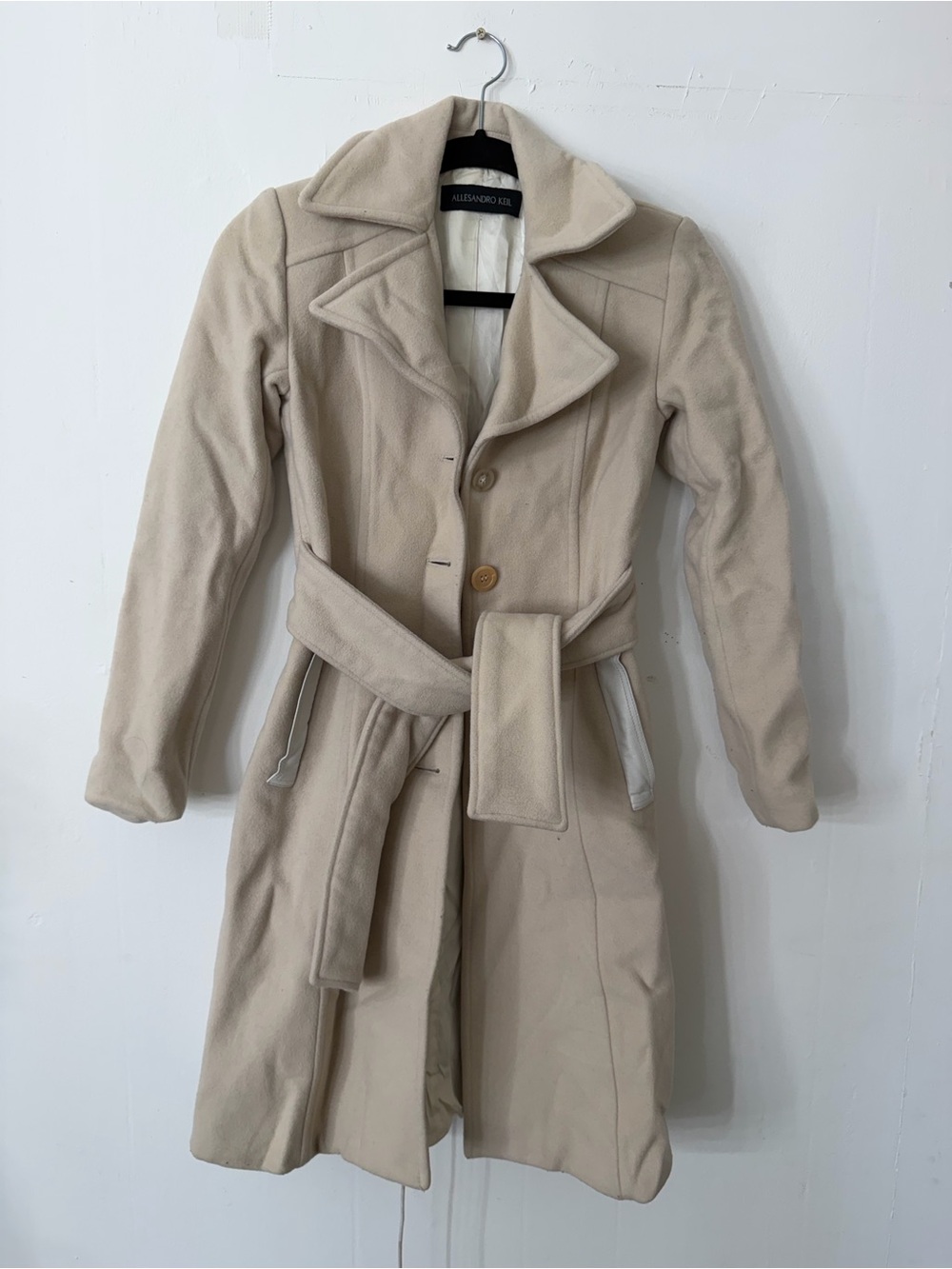 Alessandro Dell'Acqua Cream Belted Trench Coat